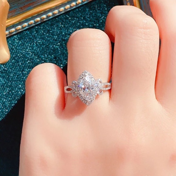 New Women’s 925 Silver Marquise Cut Diamond Ring - Picture 5 of 7